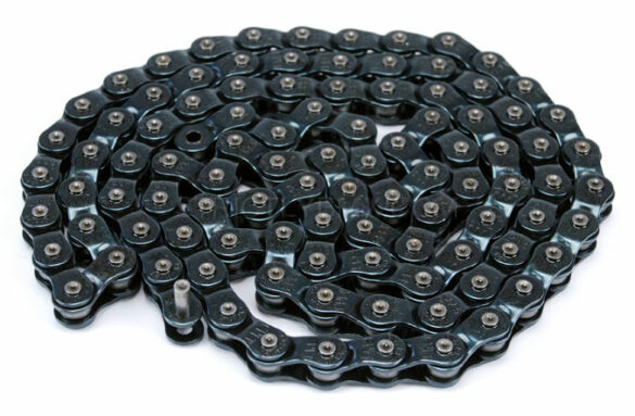CADENA CULT P121 MEDIO ESLABON NEGRO
