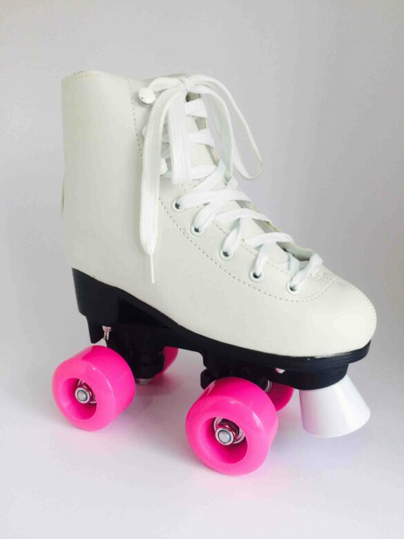 PATIN BLANCO TIPO BOTA NUMERO 34