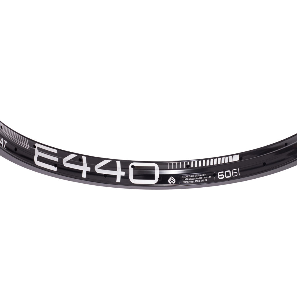 Éclat Llanta E440 34 mm, Negro | Bikeinn Éclat Llanta E440 34 mm, Negro | Bikeinn