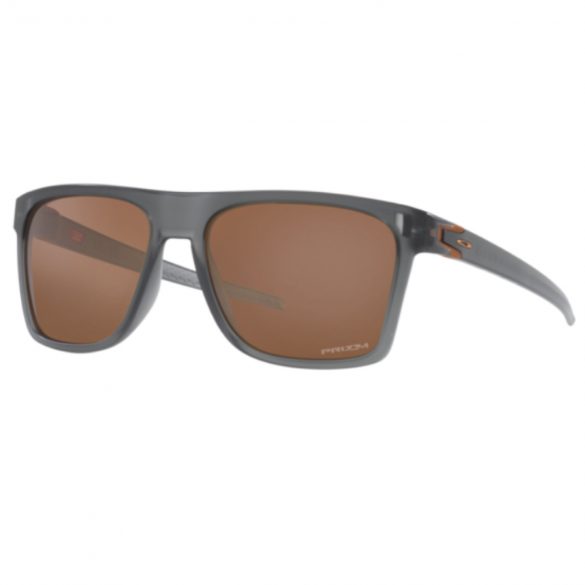 La foto muestra  Lentes Oakley Leffingwell Matte Grey Smoke/Prizm Tungsten Ibikes.cl tienda online con despacho a todo Chile.