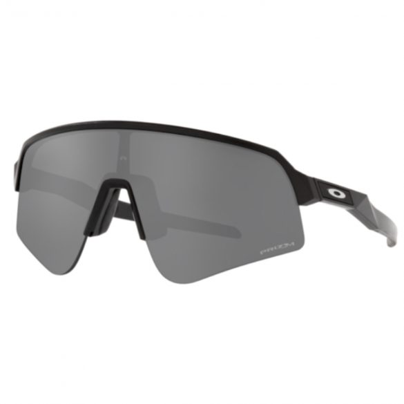 La foto muestra  Lentes Oakley Sutro Lite Sweep Matte Black/Prizm Black Ibikes.cl tienda online con despacho a todo Chile.